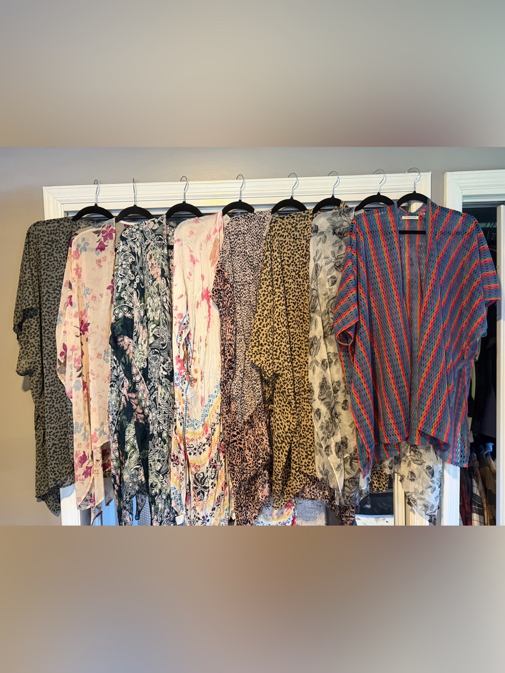 Bundle of 8 Women's Kimonos Aerie, American Eagle, Moss Rose